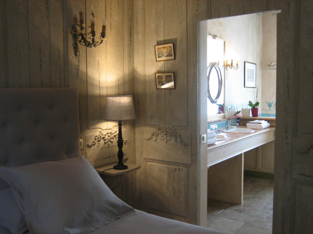 Les Chambres D'Hotes Du Chateau De Saint-Georges Room photo