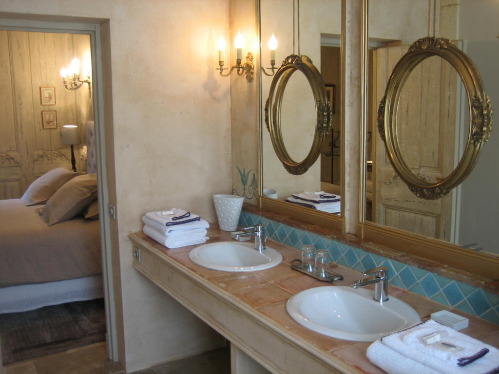 Les Chambres D'Hotes Du Chateau De Saint-Georges Room photo