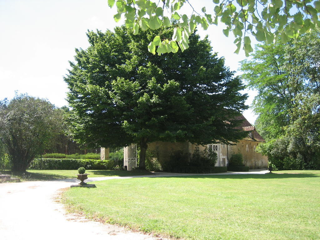Les Chambres D'Hotes Du Chateau De Saint-Georges Room photo