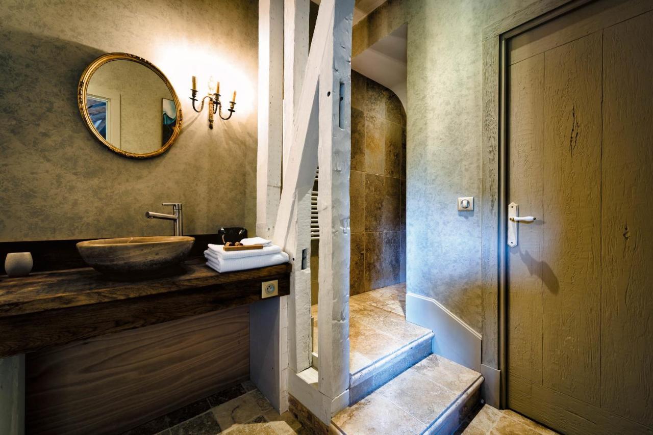 Les Chambres D'Hotes Du Chateau De Saint-Georges Room photo